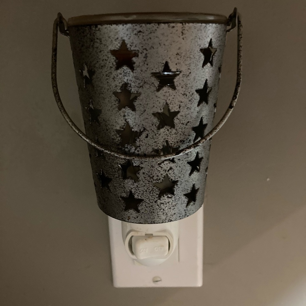 Scentsy Wall plug in